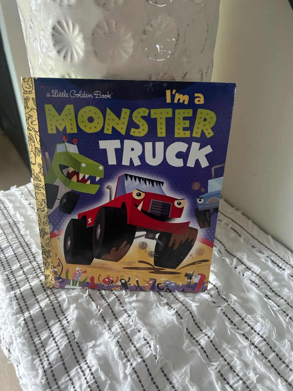 Little Golden Book: I'm a Monster Truck